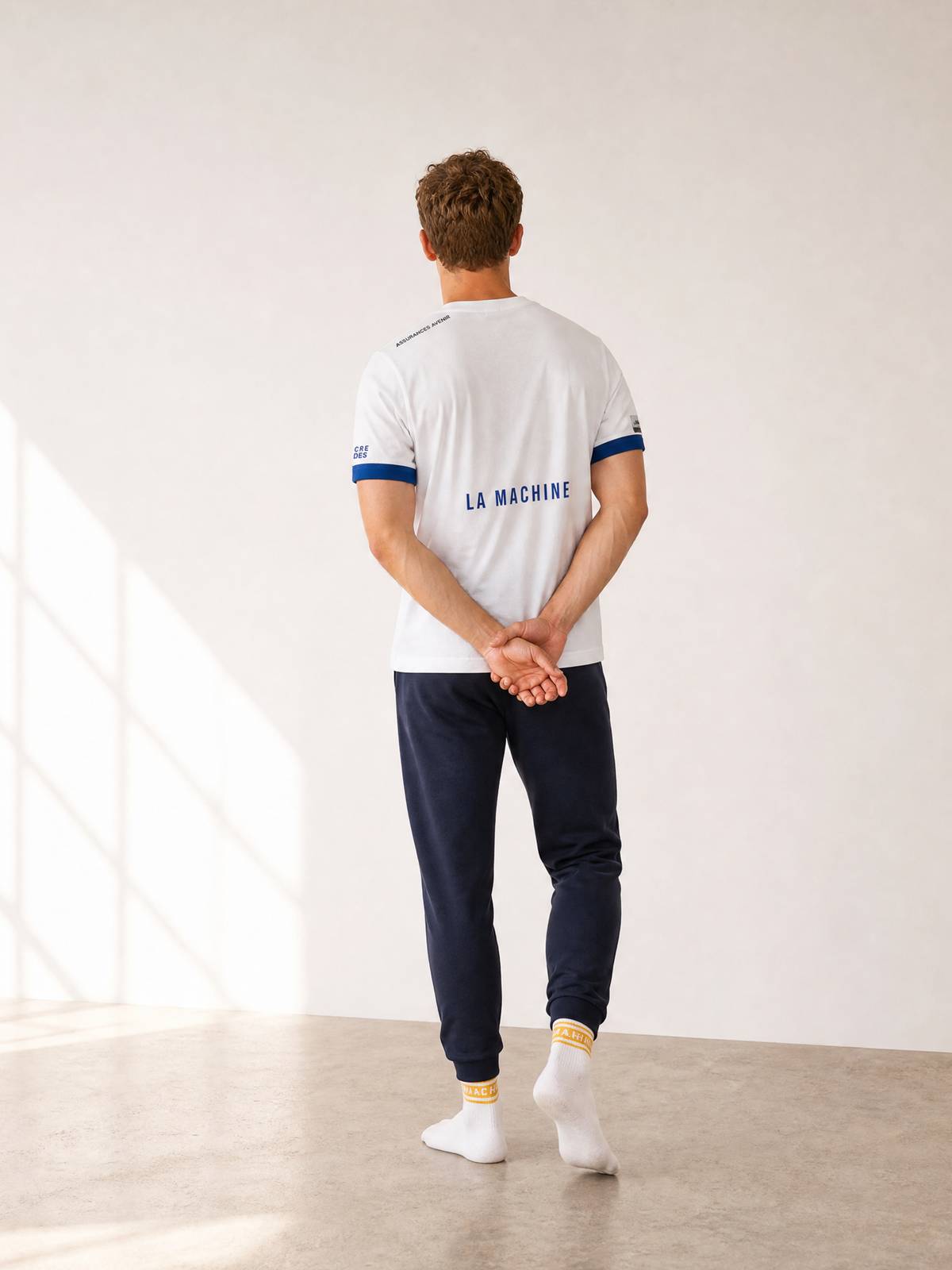 A model wearing the Espoir T-shirt.