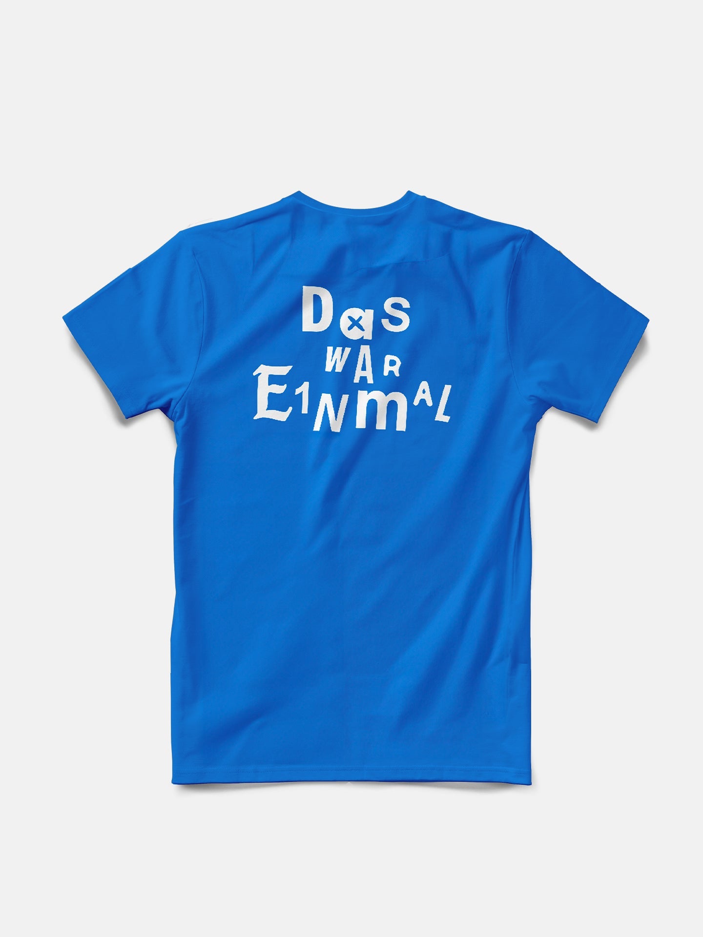 The La Machine Cycle Club De Rode Lantaarn - Das War Einmal T-shirt is a blue unisex tee featuring DAS WAR E1NMAL in white, unevenly spaced letters on the back—ideal for fans of the acclaimed cycling podcast.
