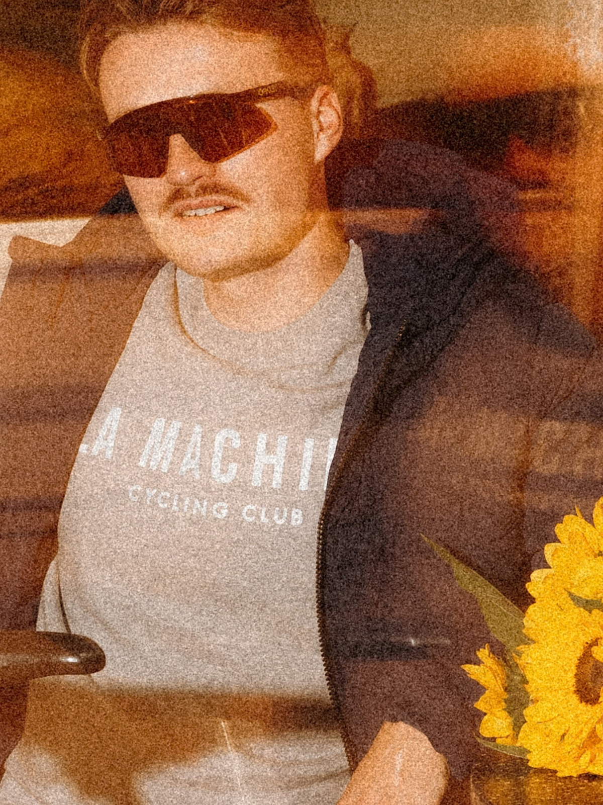 Side view of the La Machine Club Line Sweatshirt in grey melange.