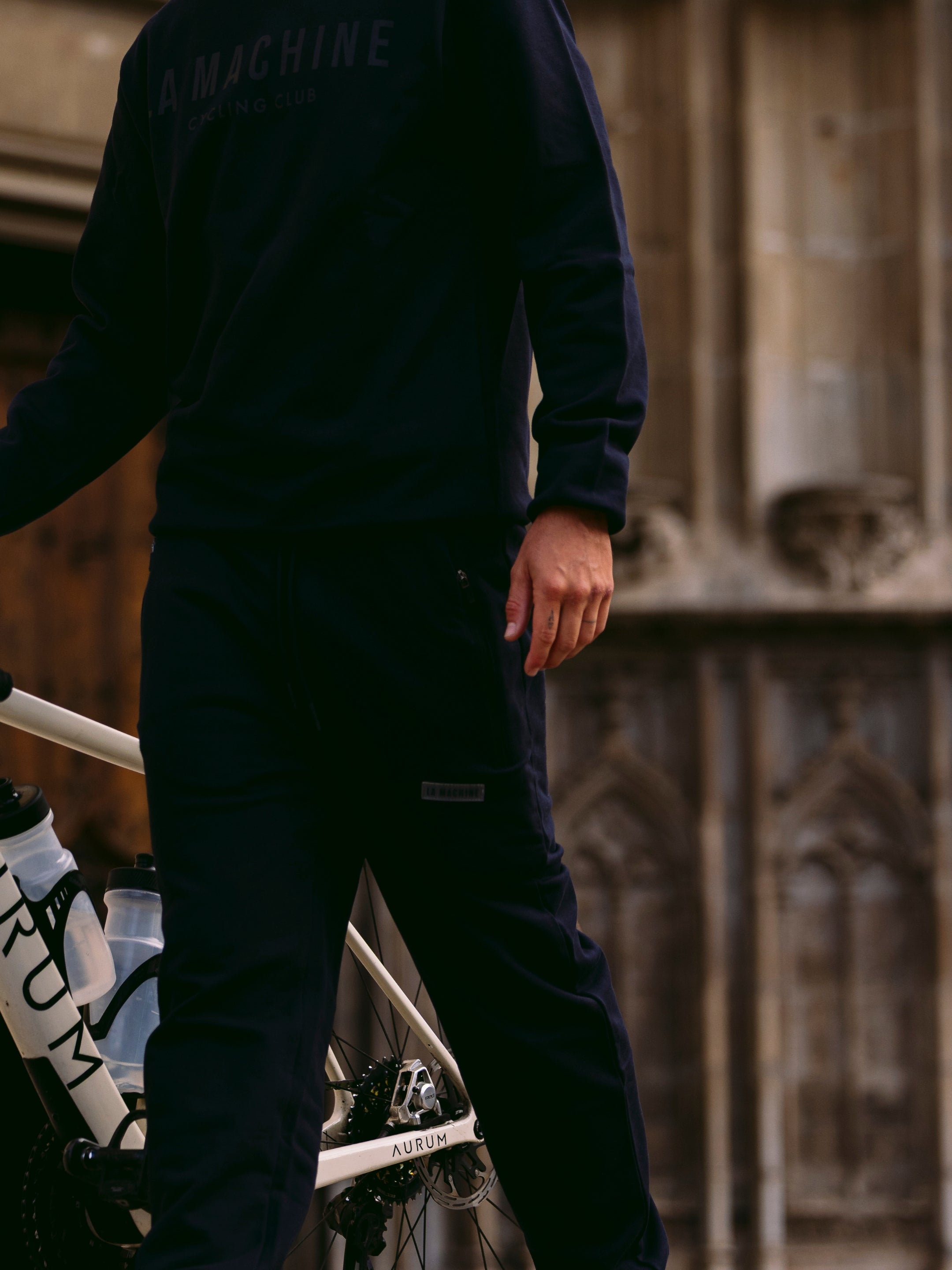 Beyond the bike - Sweatpants - Dark Navy