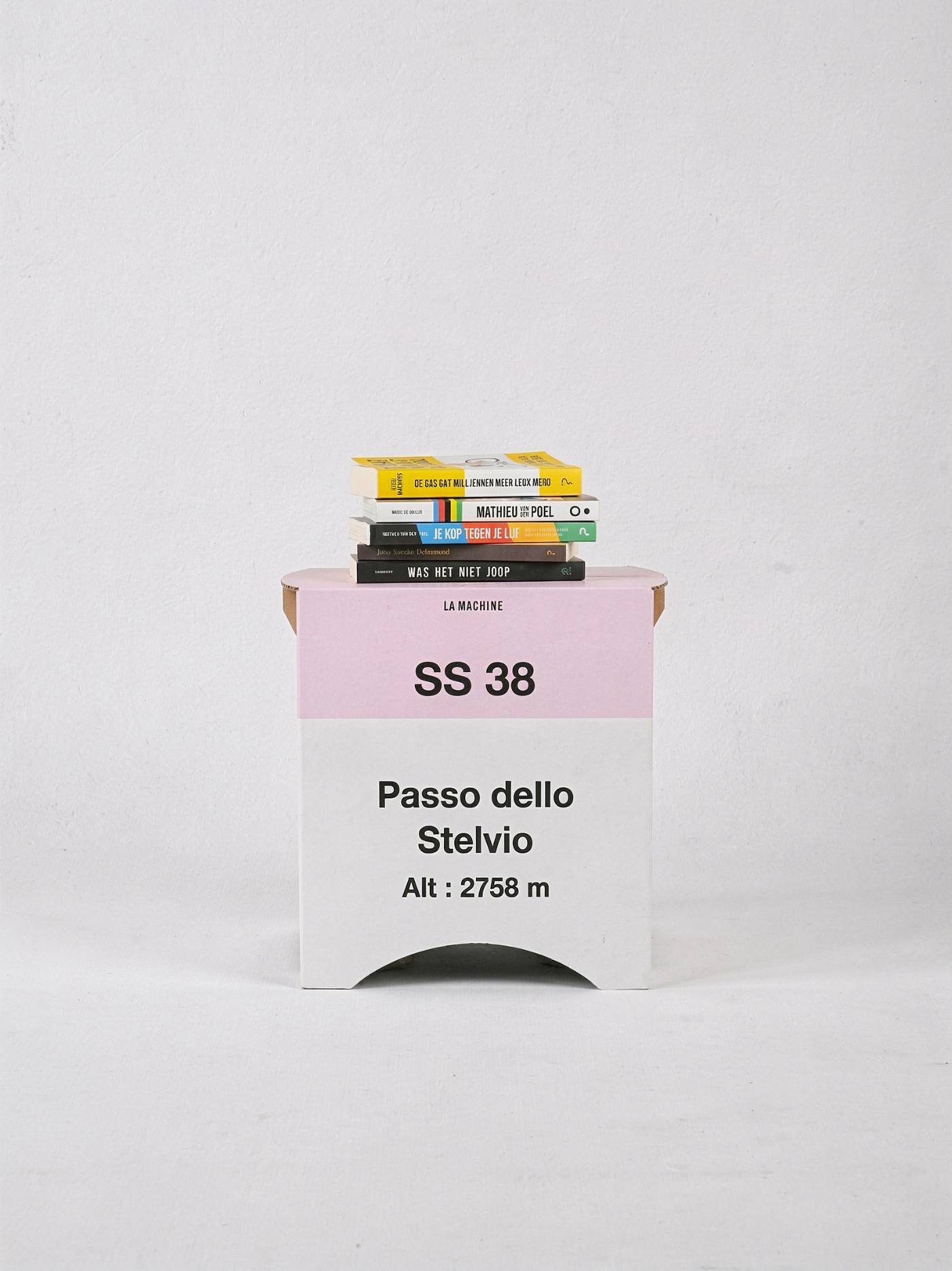 Passo dello Stelvio - 2-in-1 Stool & Sidetable