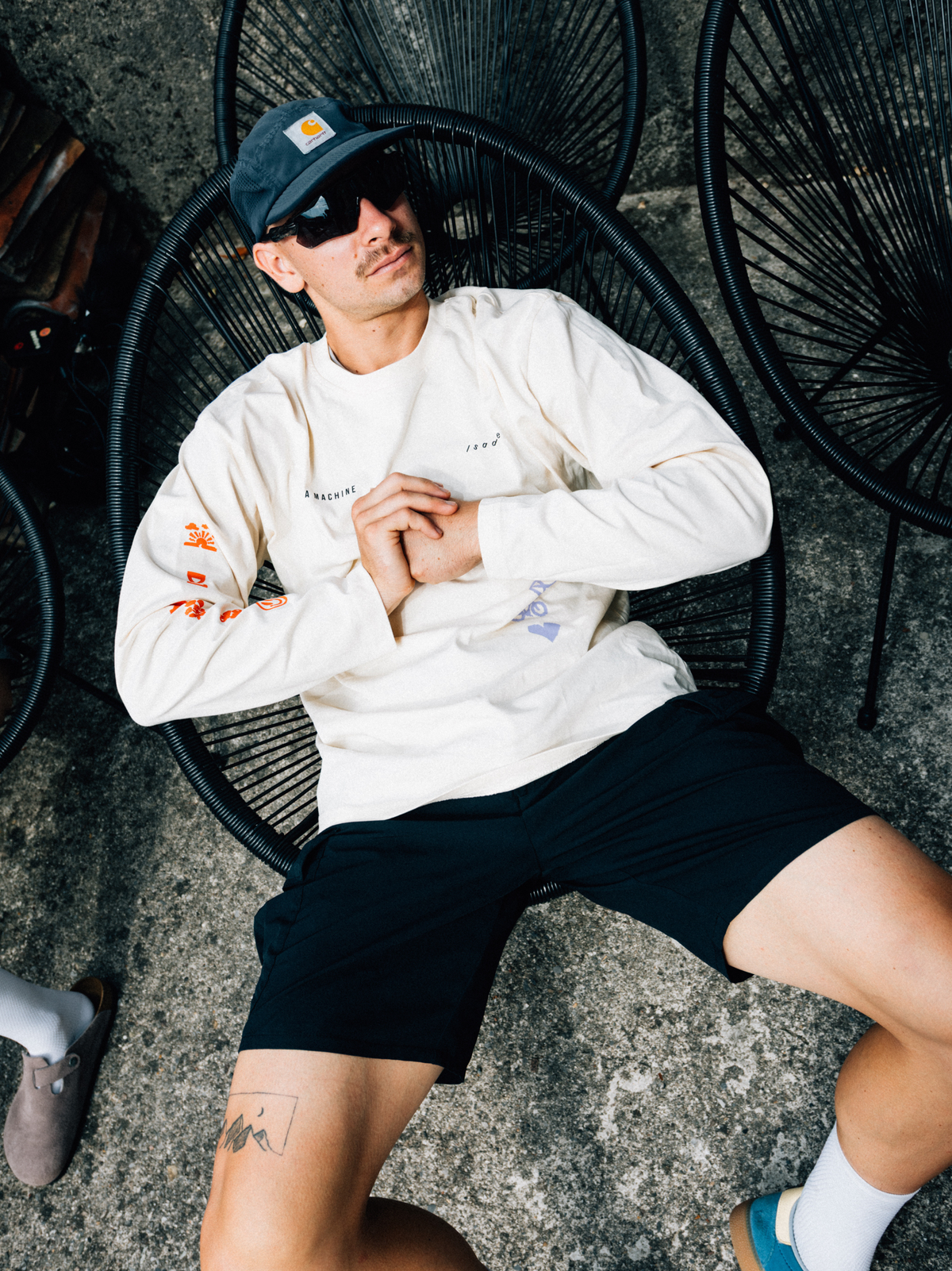 La Machine X Isadore - Eye - Loose Fit - Longsleeve - Beige